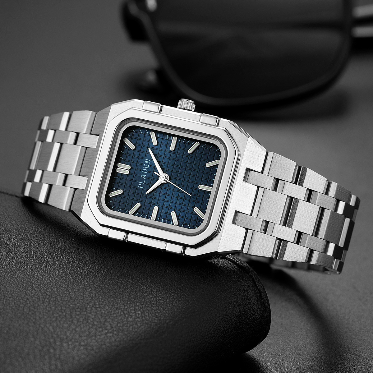 Relojes de cuarzo de alta cali - Luxury Watch Magazine reseña y precio
